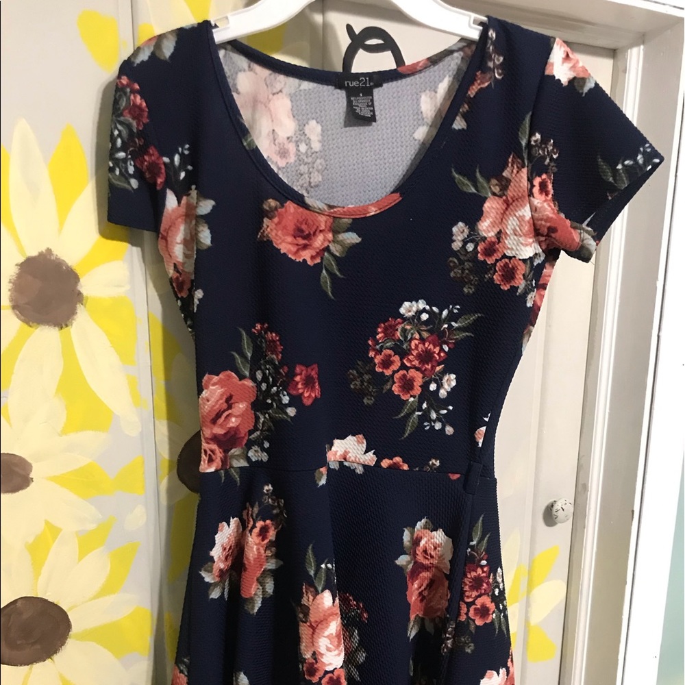 Rue 21 floral dress!